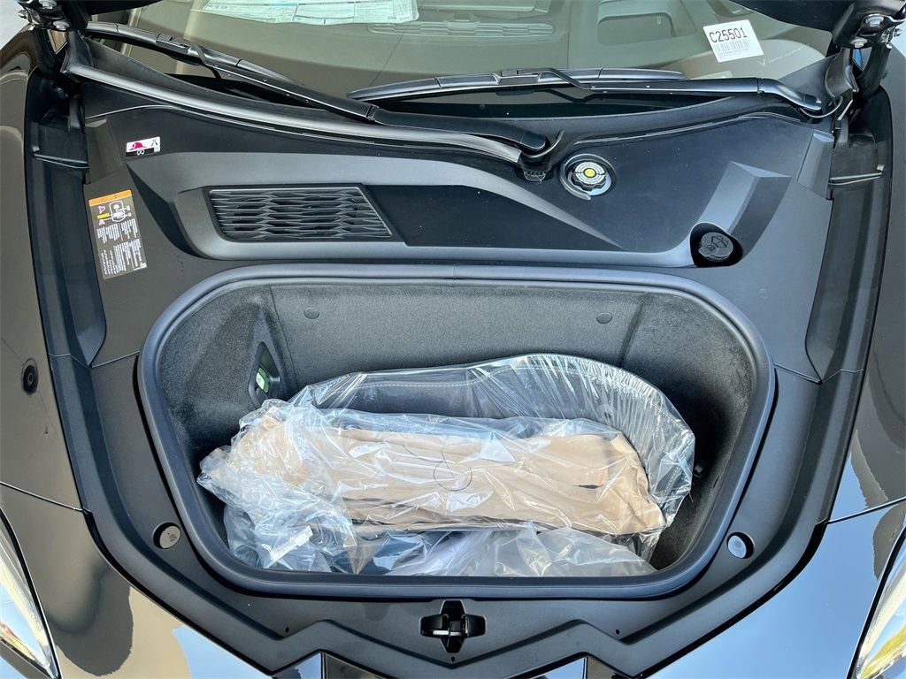 New 2025 Chevrolet Corvette E-Ray image 24