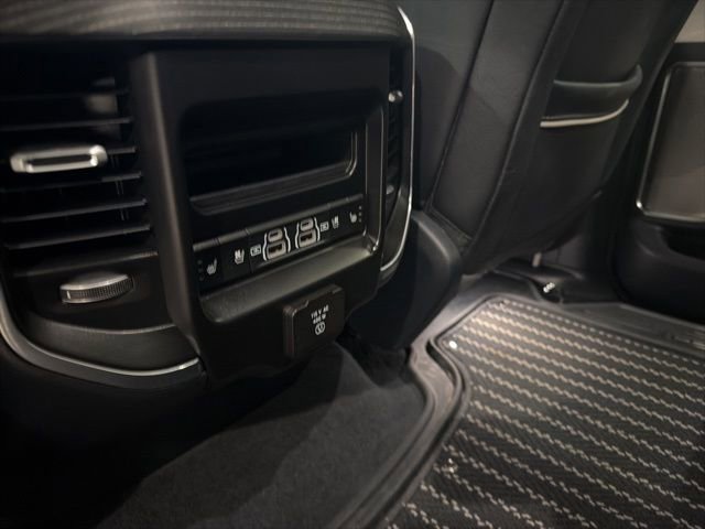 Used 2024 RAM 1500 Limited image 20