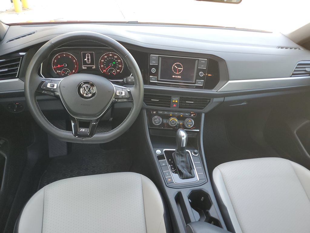 Certified 2020 Volkswagen Jetta R-Line FWD image 3