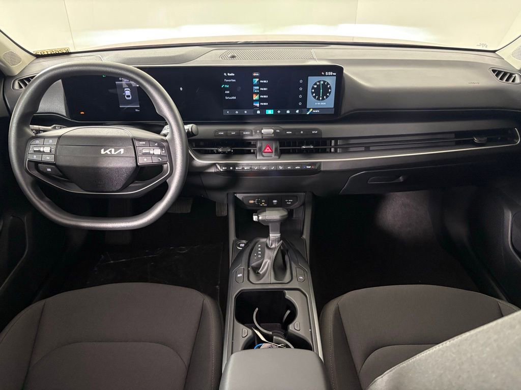 New 2026 Kia K4 FWD image 33