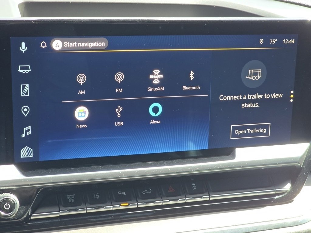 Used 2024 Chevrolet Silverado 3500 High Country image 9