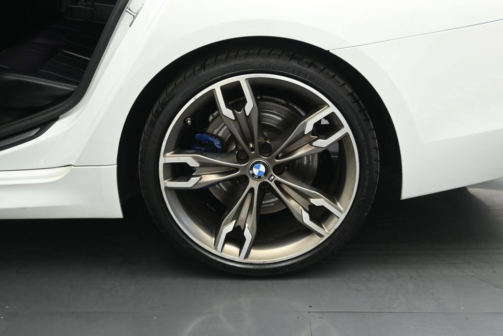 Used 2018 BMW M550i xDrive AWD/4WD image 22