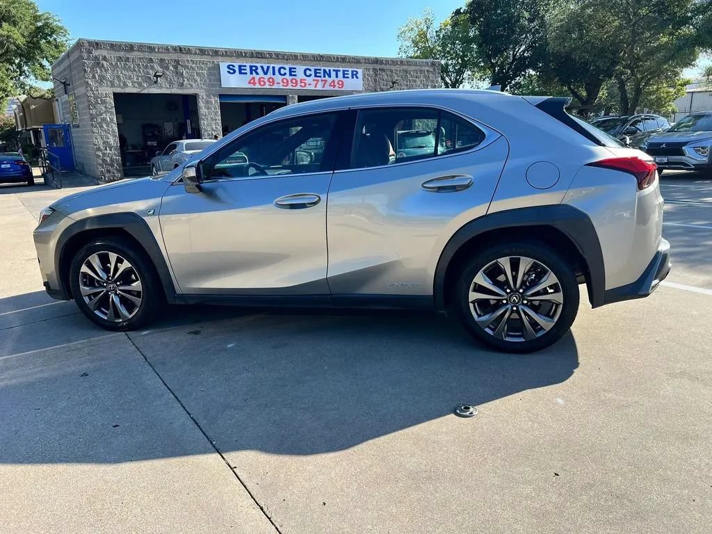 Used 2020 Lexus UX 250h F Sport AWD/4WD image 14