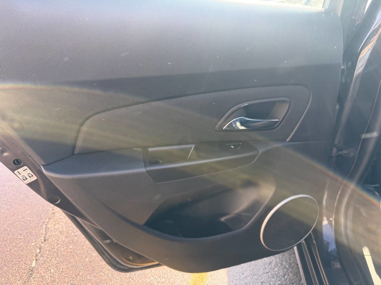 Used 2015 Chevrolet Cruze Diesel w/ Sun And Sound Package image 12