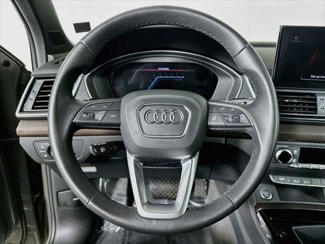 Certified 2023 Audi Q5 2.0T Premium Plus w/ Premium Plus Package AWD/4WD image 11