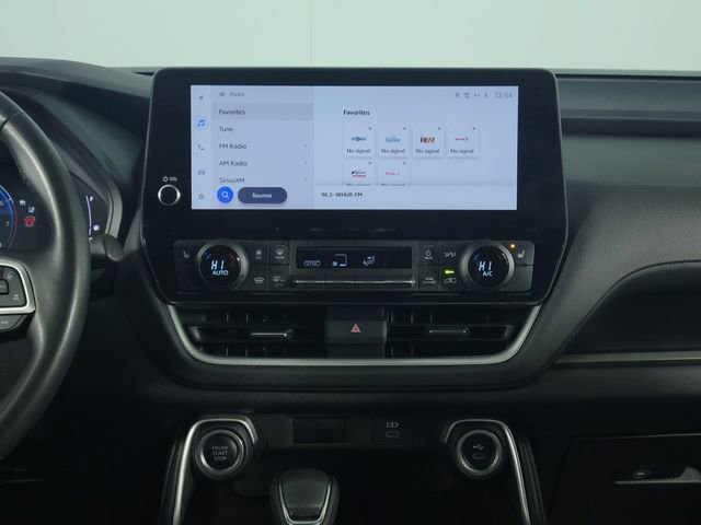 Used 2024 Toyota Grand Highlander XLE image 24