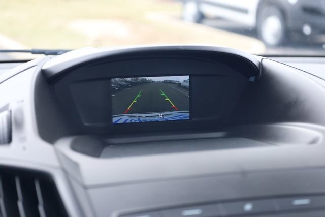 Used 2019 Ford Escape S image 22