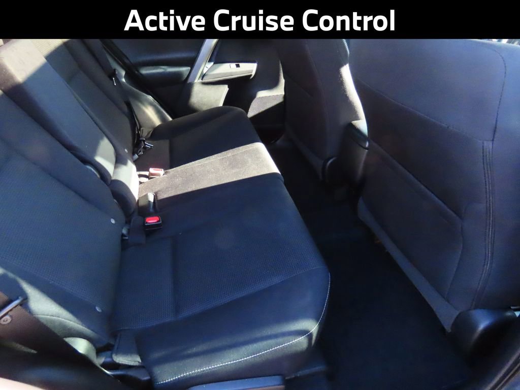 Used 2018 Toyota RAV4 XLE image 14