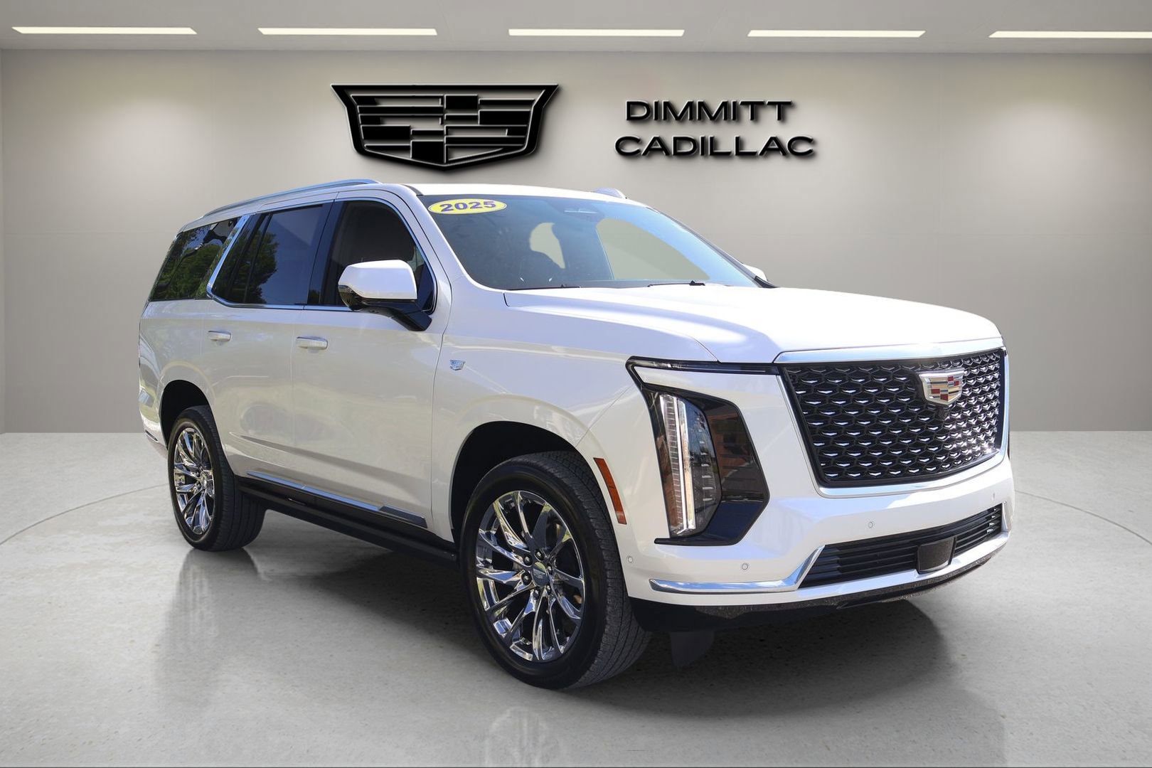 Certified 2025 Cadillac Escalade Premium Luxury w/ Touring Package RWD image 7