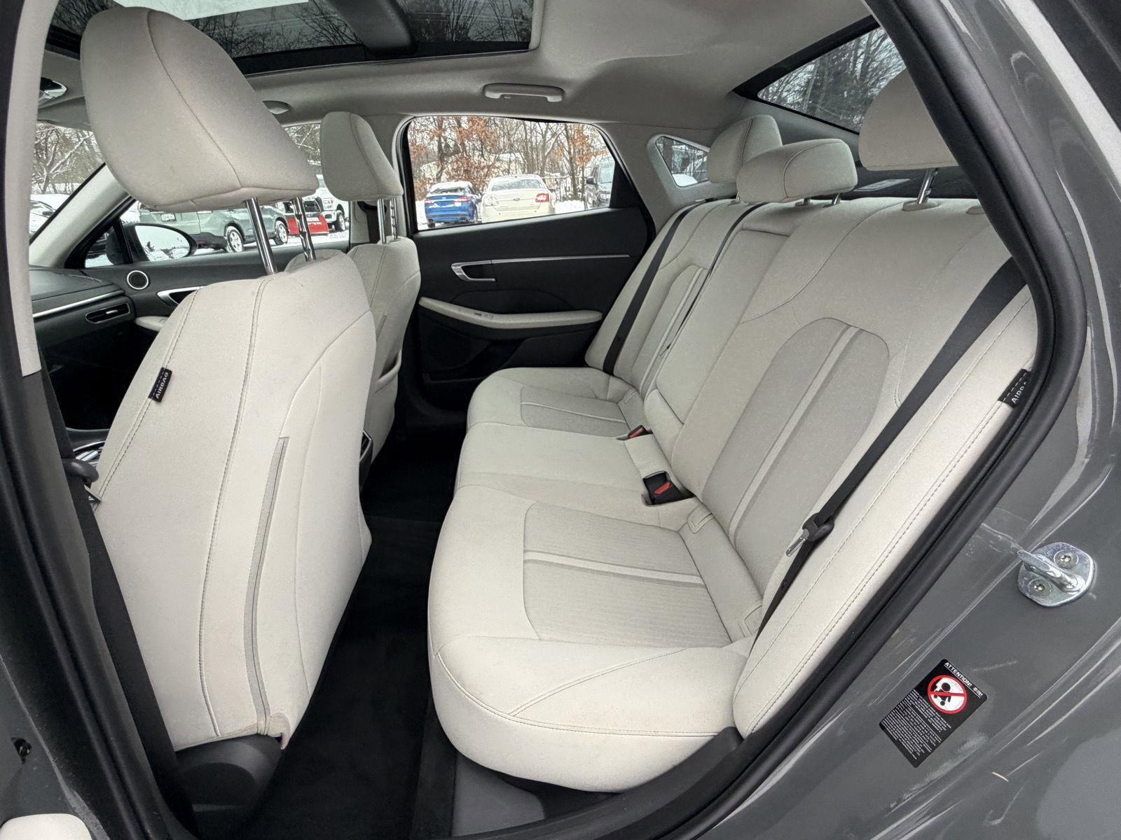 Used 2022 Hyundai Sonata SEL w/ Convenience Package image 22