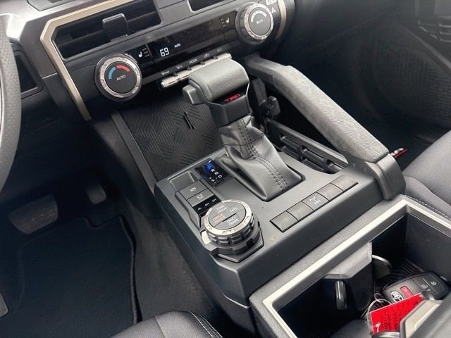 New 2026 Toyota Tacoma TRD Off-Road AWD/4WD image 18