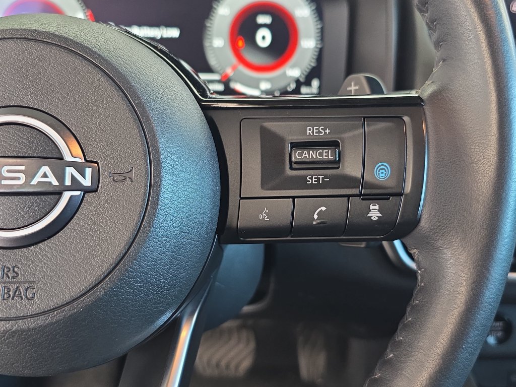 Used 2024 Nissan Rogue SL w/ SL Premium Package FWD image 24