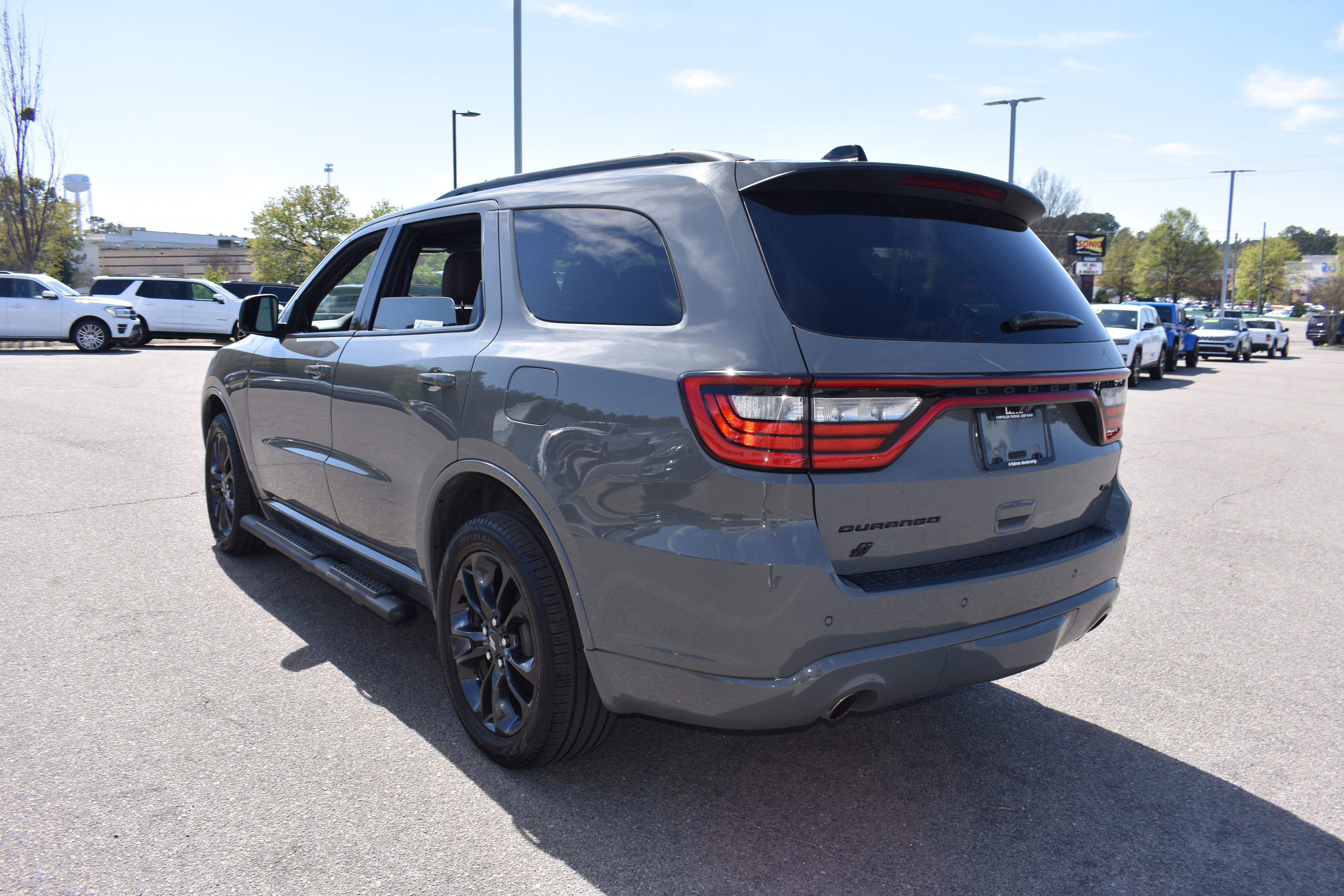Used 2024 Dodge Durango GT image 7