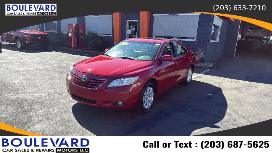 Used 2007 Toyota Camry XLE FWD image 3