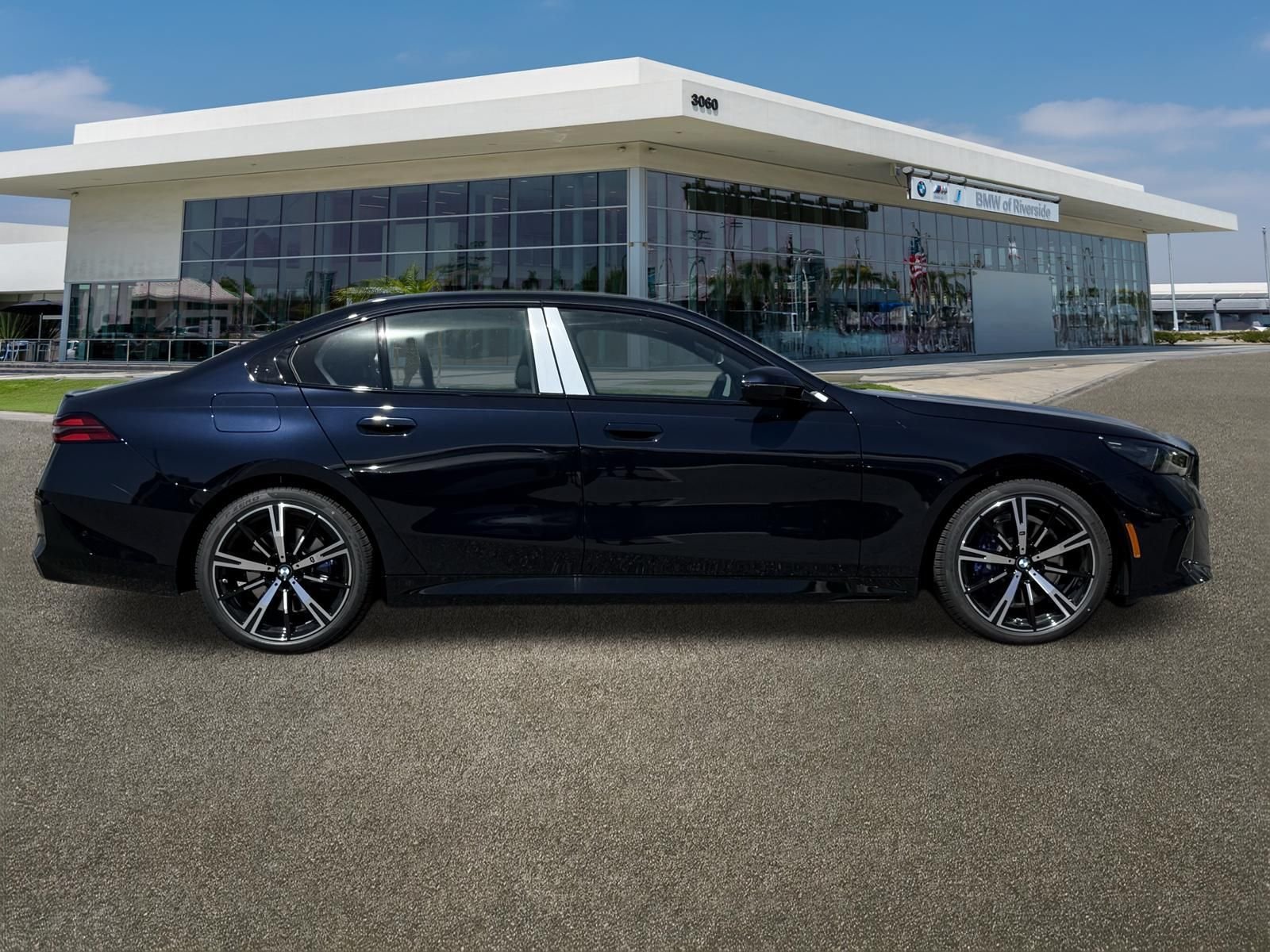 New 2026 BMW 530i w/ M Sport Package RWD image 12
