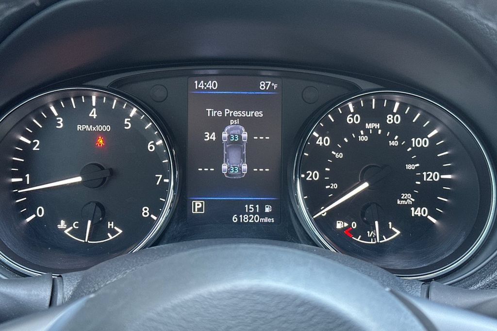 Used 2020 Nissan Rogue SV FWD image 23