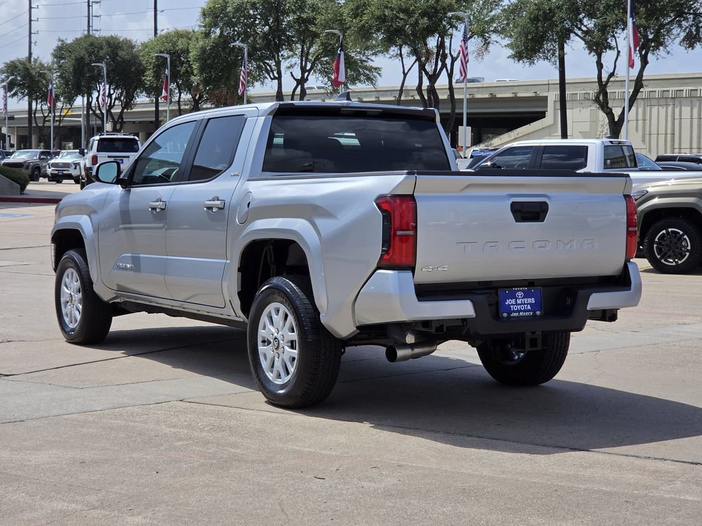 Used 2026 Toyota Tacoma SR5 AWD/4WD image 7