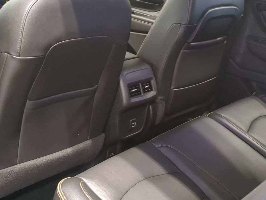 Used 2023 GMC Terrain AT4 w/ Infotainment Package II AWD/4WD image 18