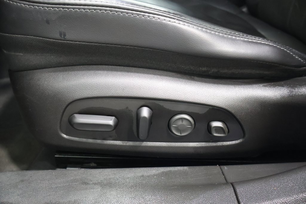 Used 2017 Buick LaCrosse Premium w/ Dynamic Driver Package image 14