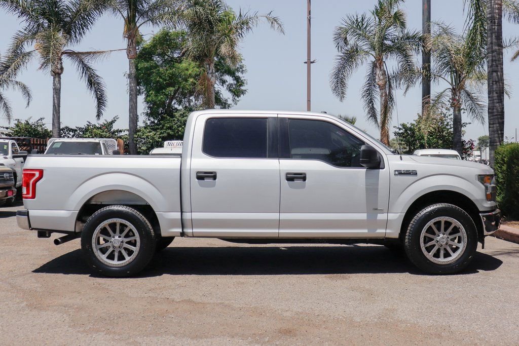 Used 2017 Ford F150 XLT image 11
