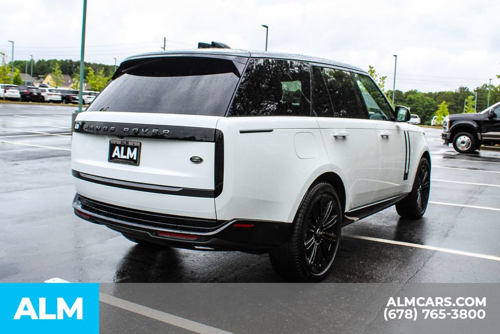 Used 2023 Land Rover Range Rover SE AWD/4WD image 5