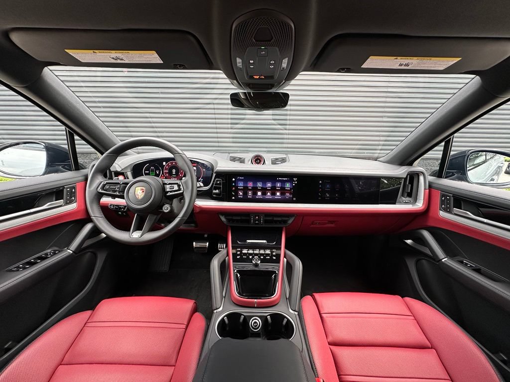 Certified 2026 Porsche Cayenne E-Hybrid Coupe AWD/4WD image 6