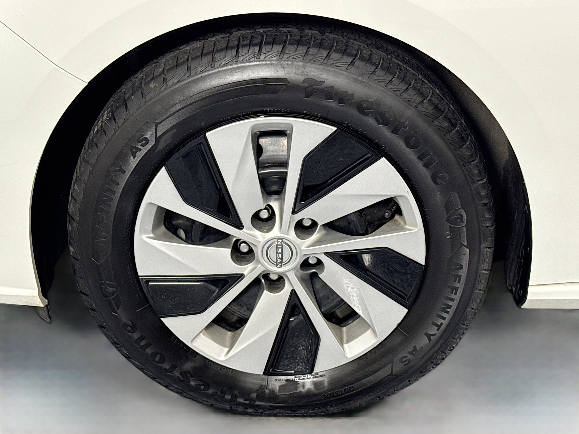 Used 2024 Nissan Altima 2.5 S image 28