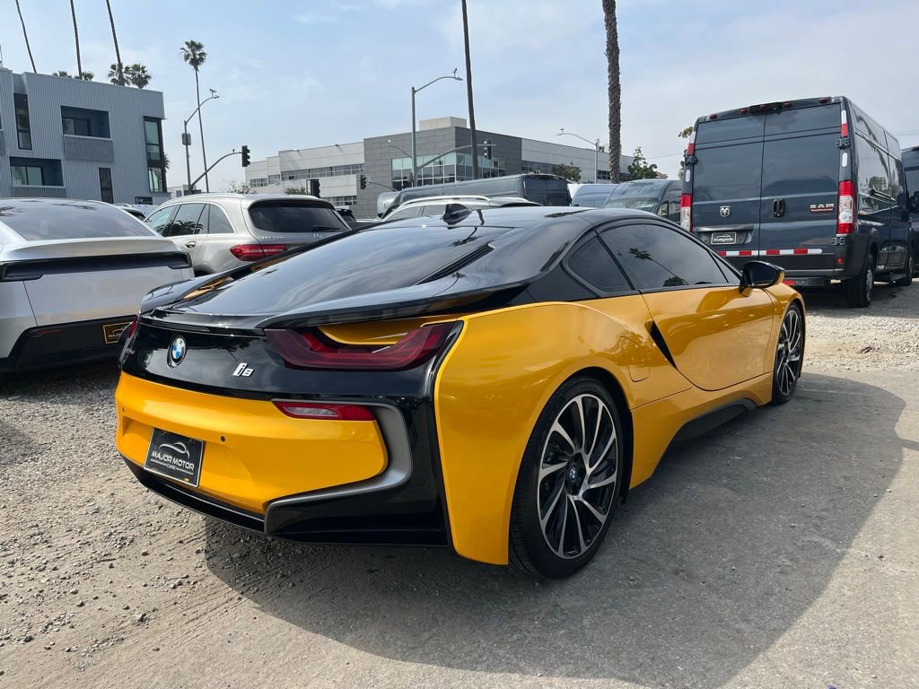 Used 2014 BMW i8 image 6