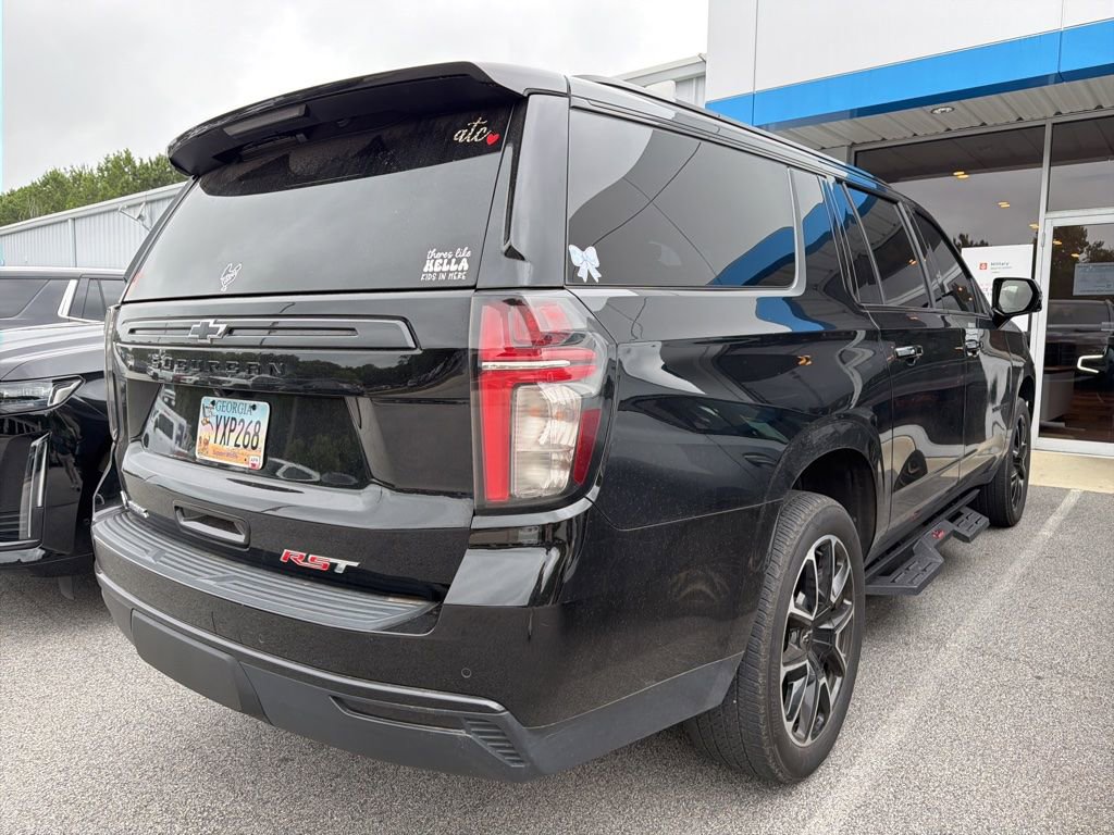 Used 2024 Chevrolet Suburban RST w/ Luxury Package RWD image 9