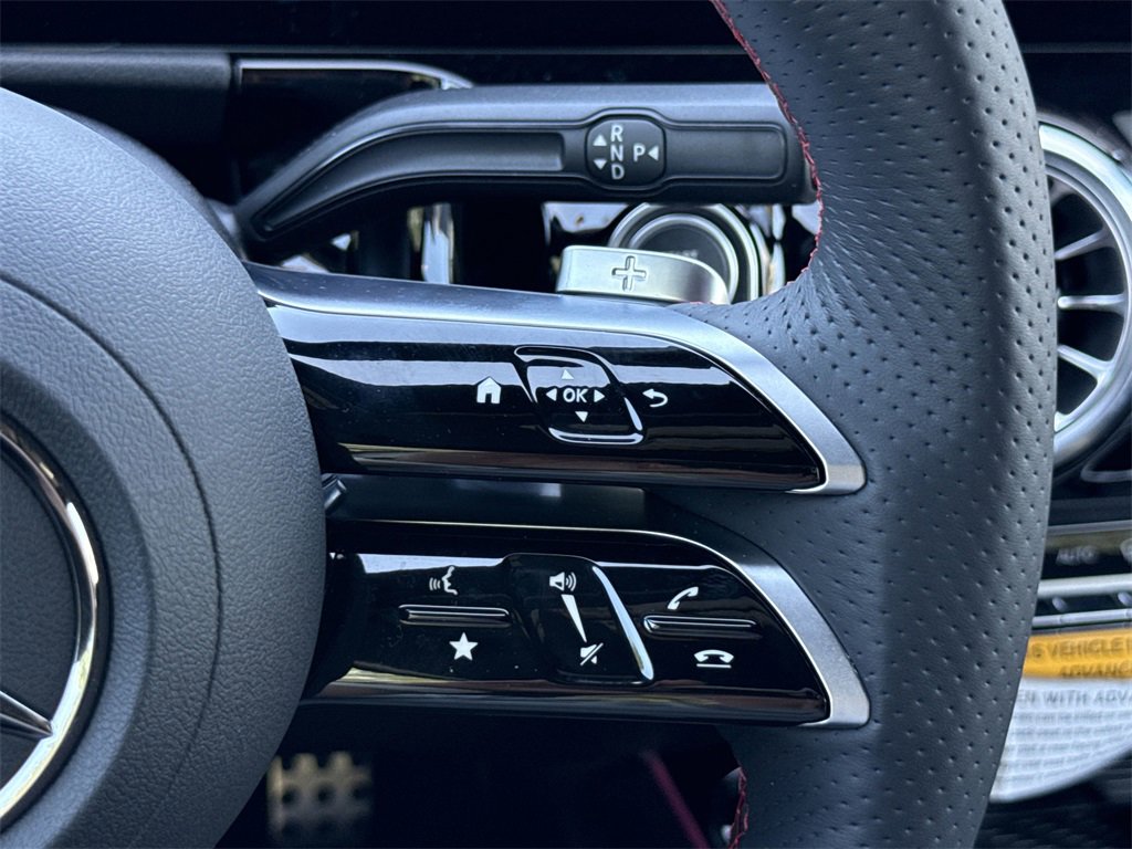 New 2025 Mercedes-Benz GLA 250 image 25