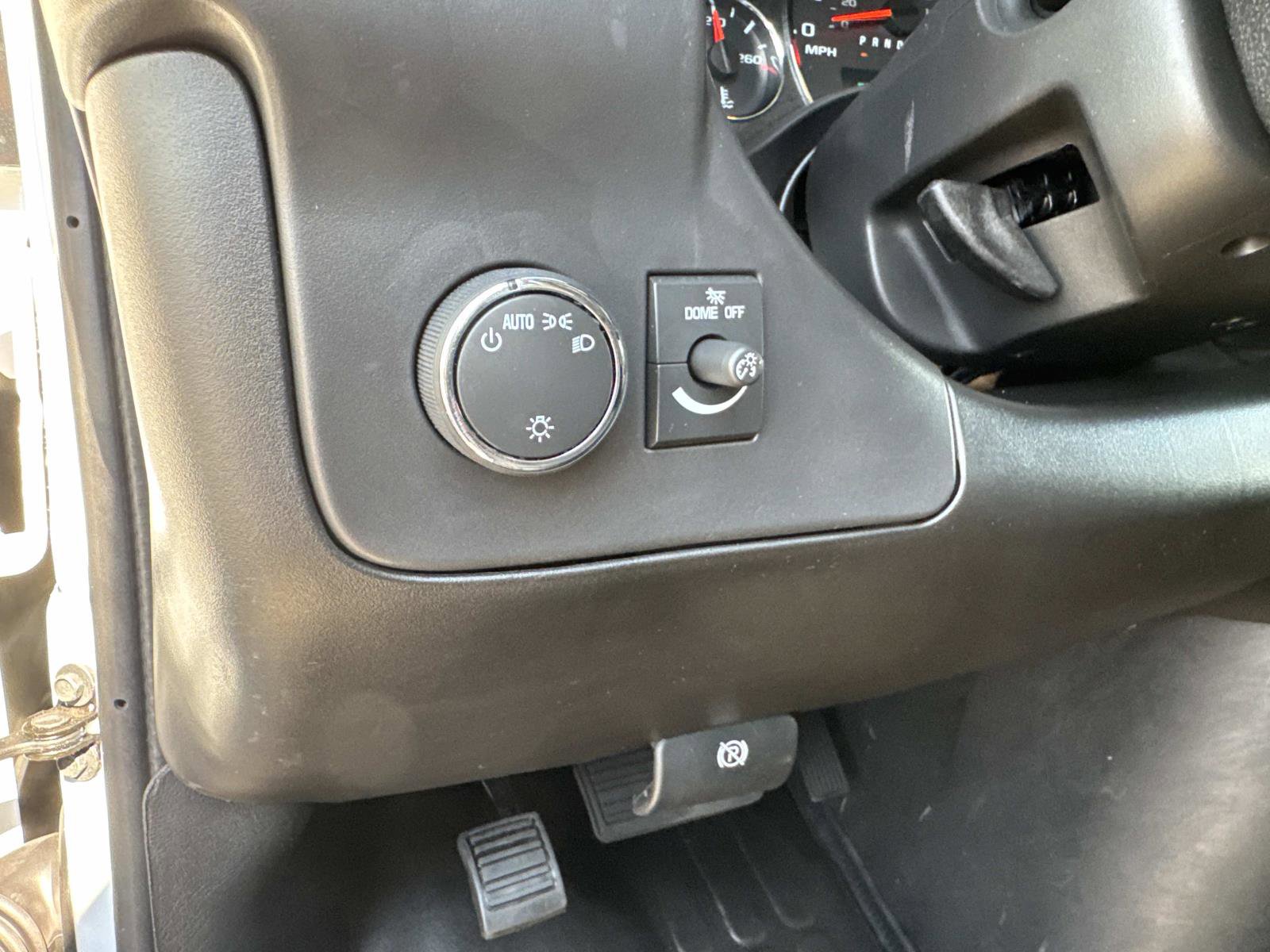 New 2025 GMC Savana 2500 w/ Driver Convenience Package image 32