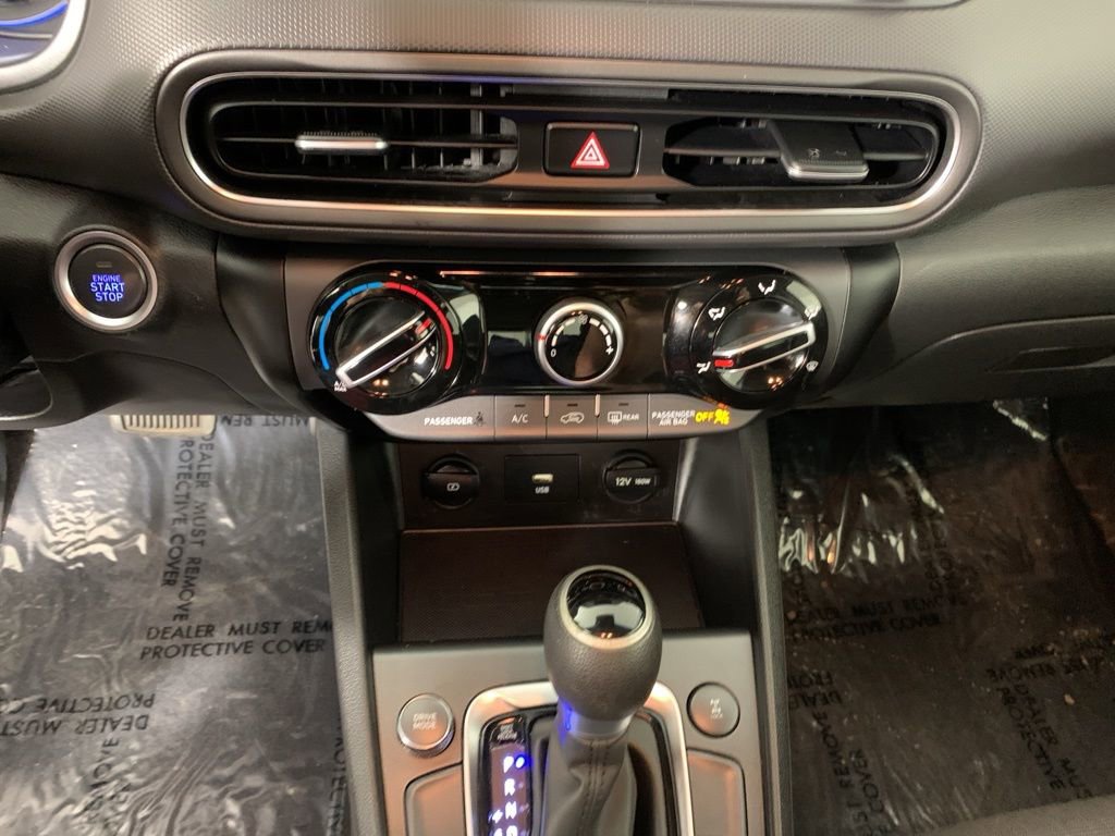 Used 2023 Hyundai Kona SEL image 24