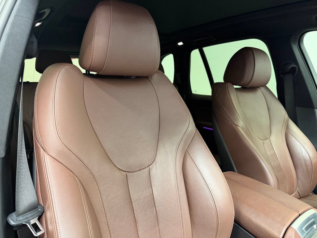 Used 2019 BMW X5 xDrive40i w/ Premium Package 2 AWD/4WD image 11