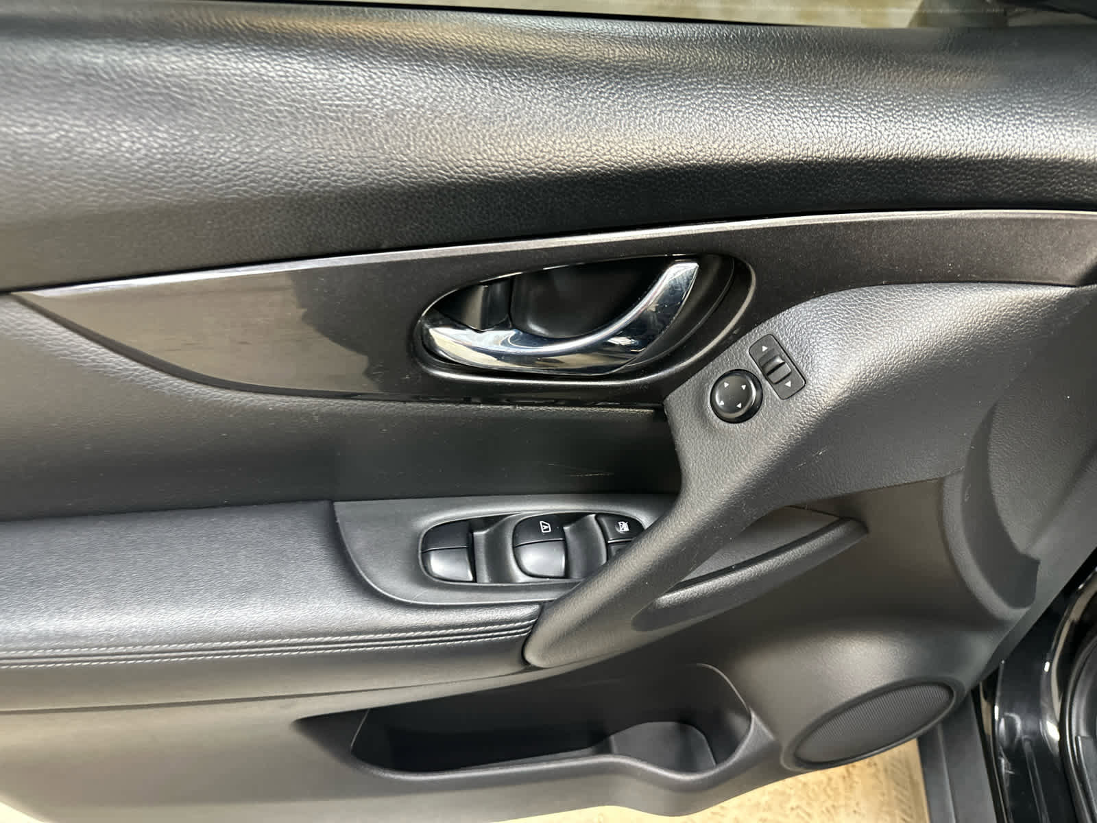 Certified 2020 Nissan Rogue S w/ Special Edition Package AWD/4WD image 25