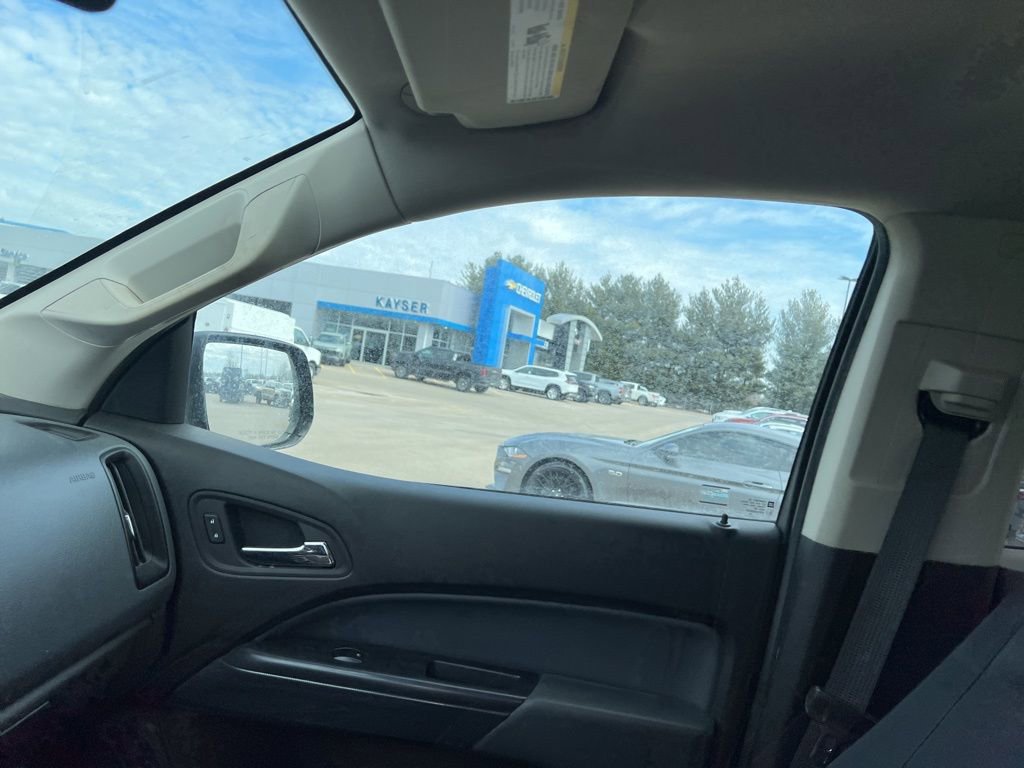 Used 2015 Chevrolet Colorado Z71 image 18