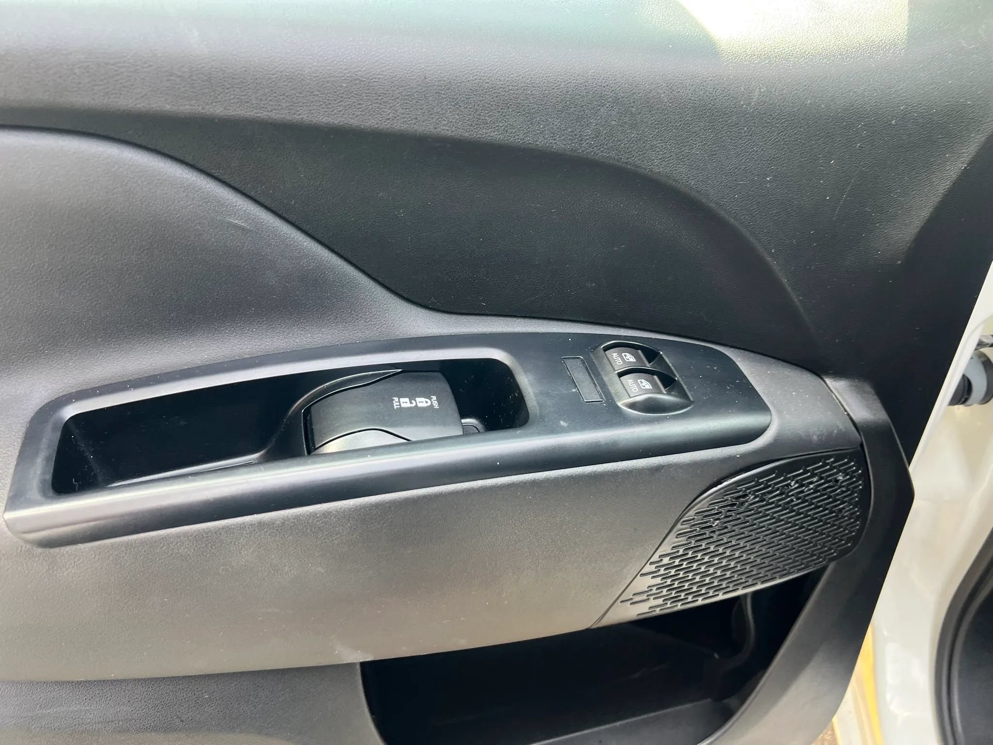 Used 2017 RAM ProMaster City Tradesman w/ Rear Back-up Camera Group FWD image 23