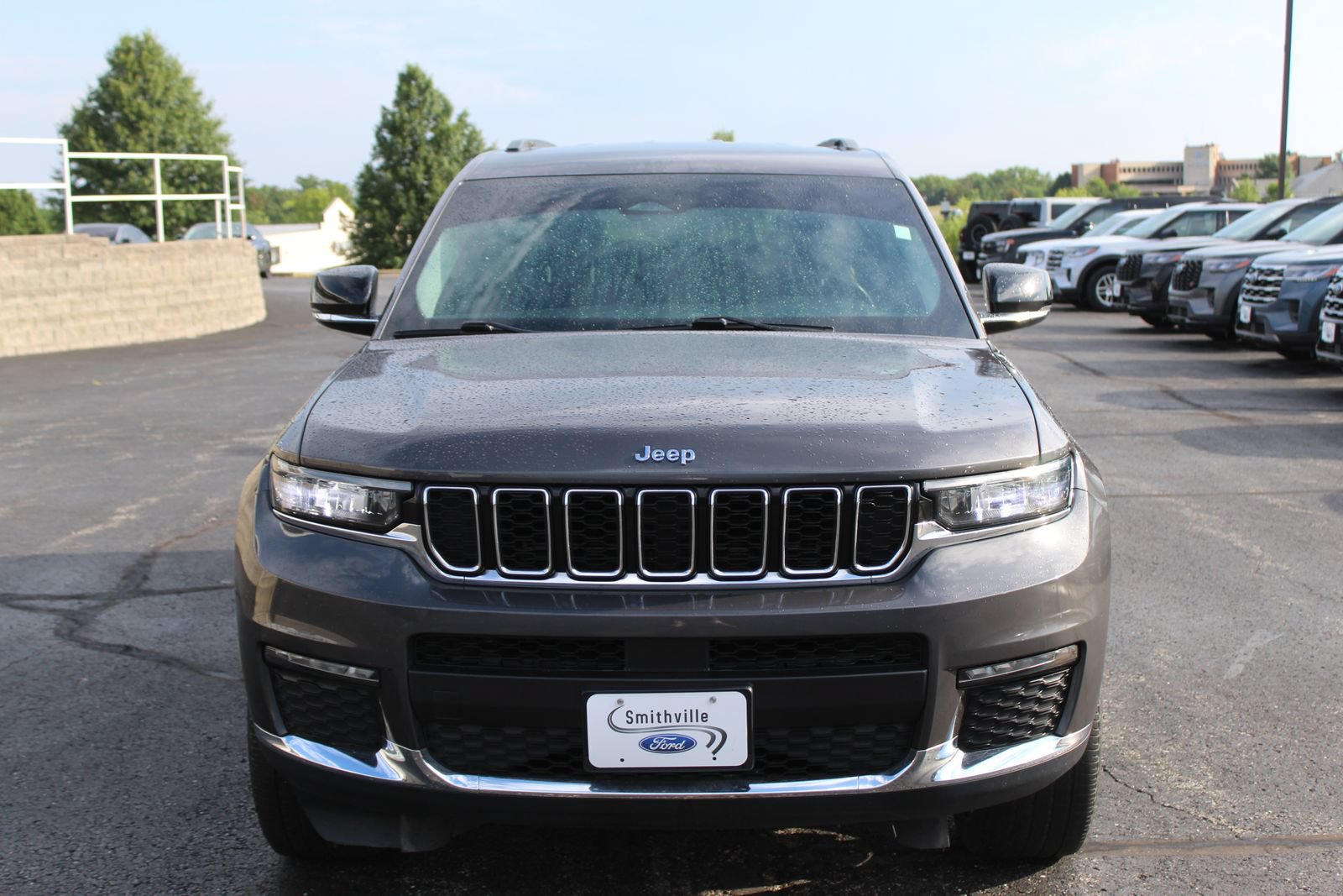 Used 2022 Jeep Grand Cherokee L Limited w/ MOPAR Finishing Package AWD/4WD image 8