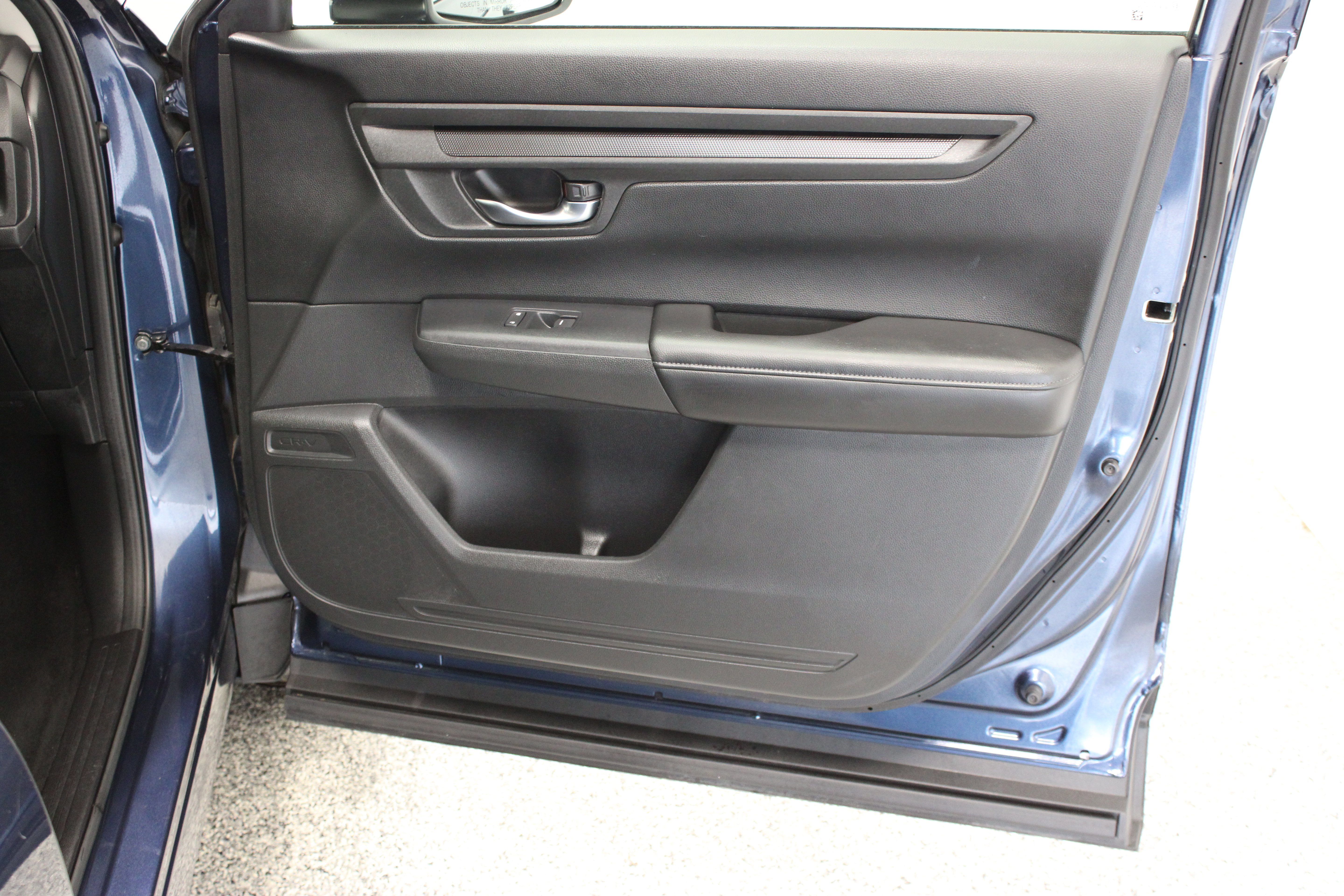 Used 2025 Honda CR-V EX image 36