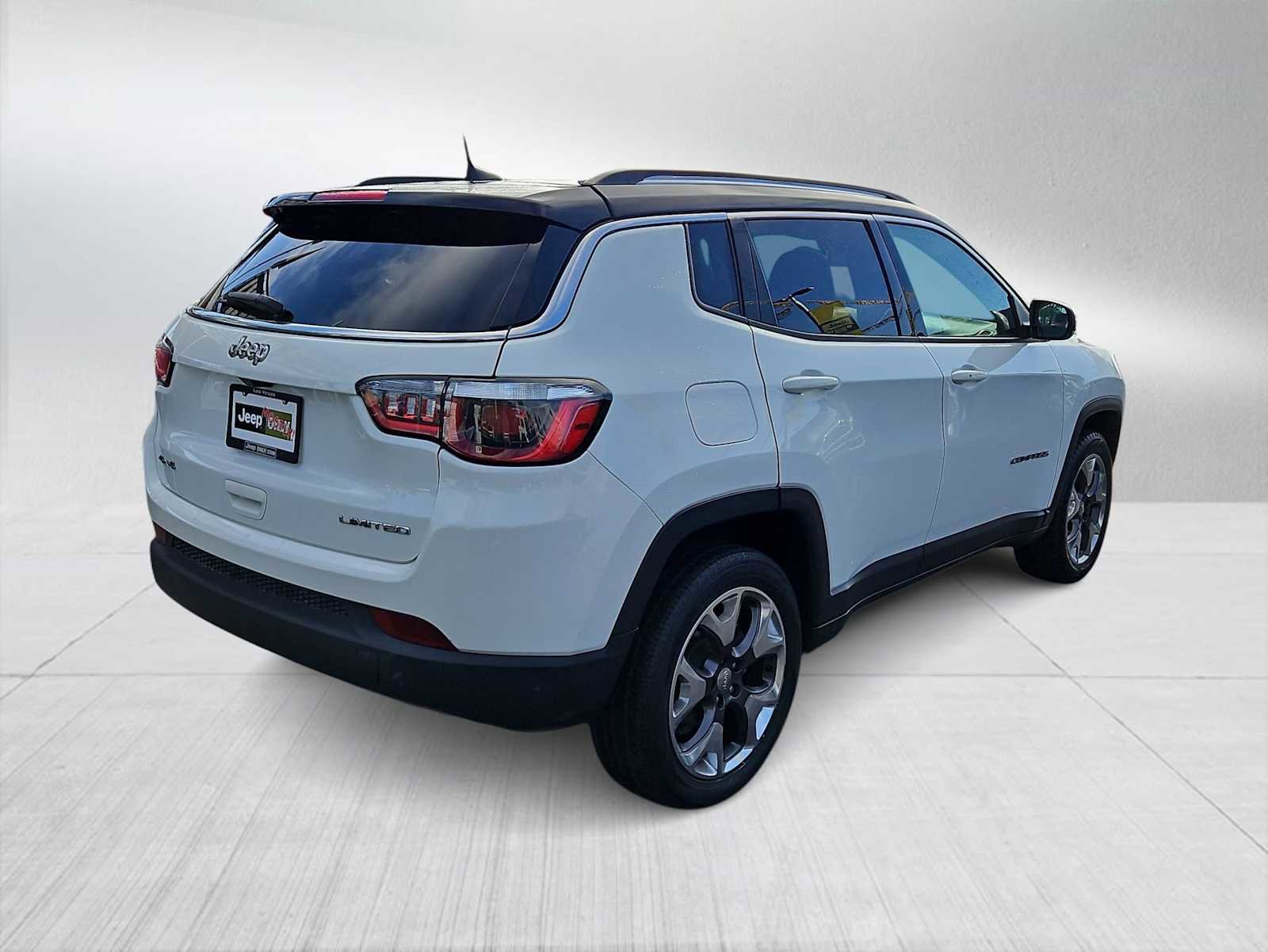 Used 2020 Jeep Compass Limited image 8