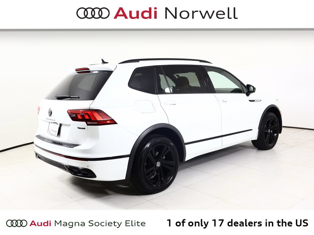 Used 2024 Volkswagen Tiguan SE R-Line AWD/4WD image 15