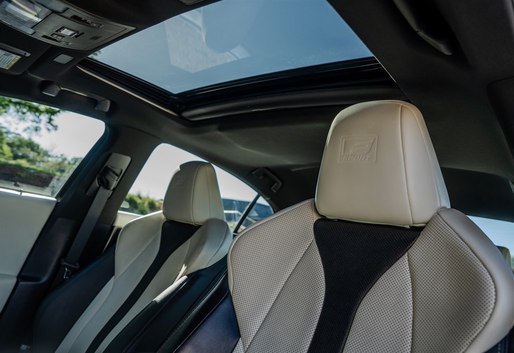 Used 2022 Lexus ES 350 F Sport w/ Accessory Package 2 FWD image 28
