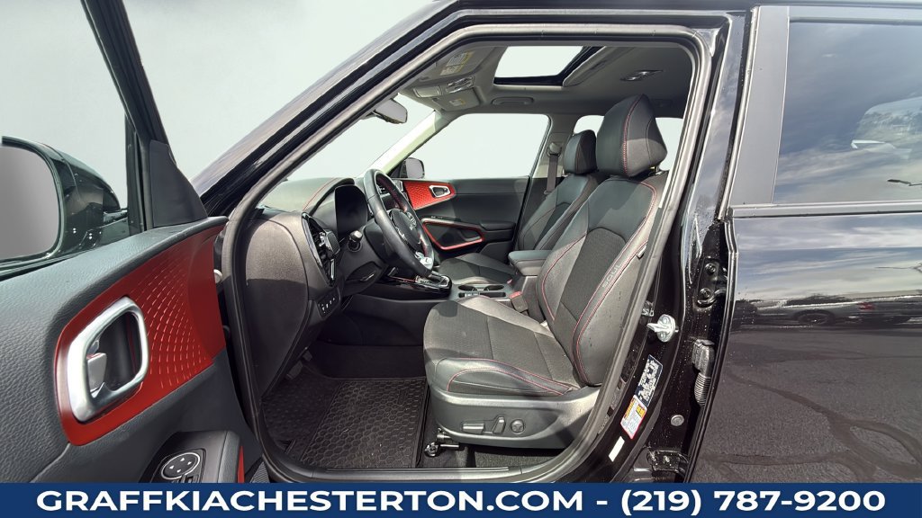Used 2024 Kia Soul GT-Line w/ Option Group 020 FWD image 21