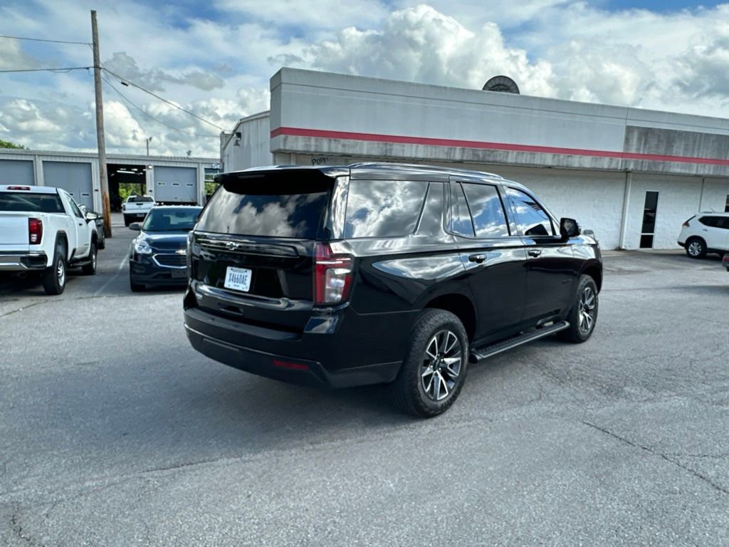 Used 2023 Chevrolet Tahoe Z71 w/ Luxury Package AWD/4WD image 5