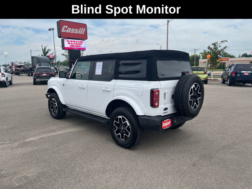 Used 2024 Ford Bronco Outer Banks image 3