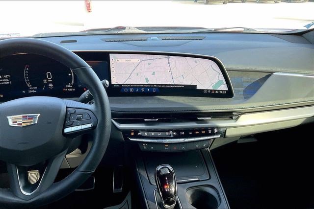Used 2025 Cadillac XT4 Sport image 6