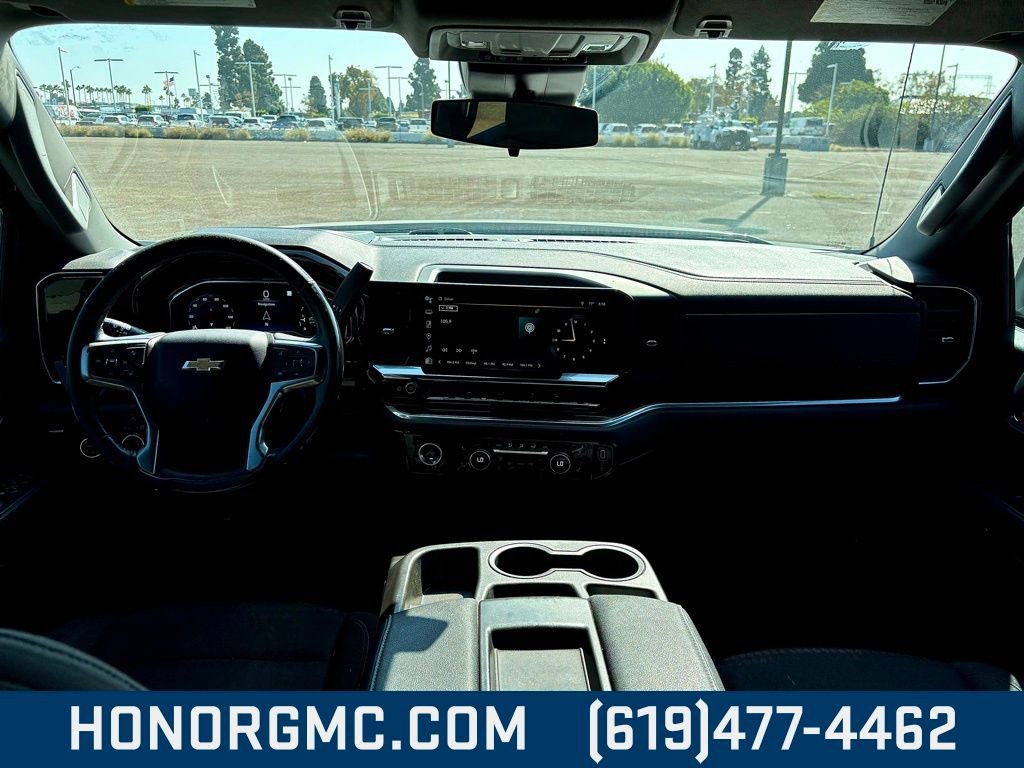 Used 2022 Chevrolet Silverado 1500 LT image 24
