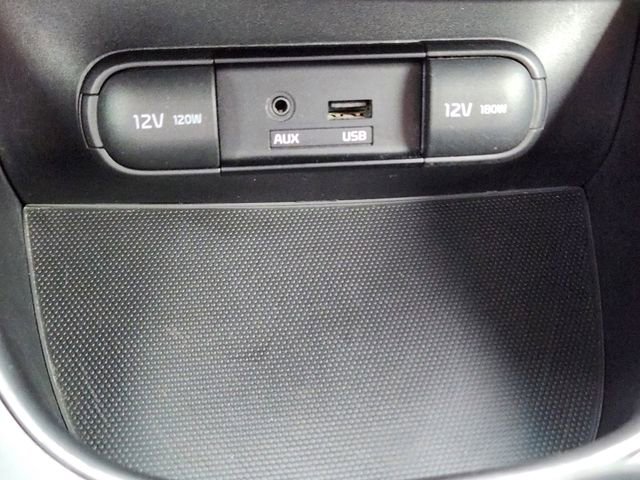 Used 2015 Kia Soul image 19