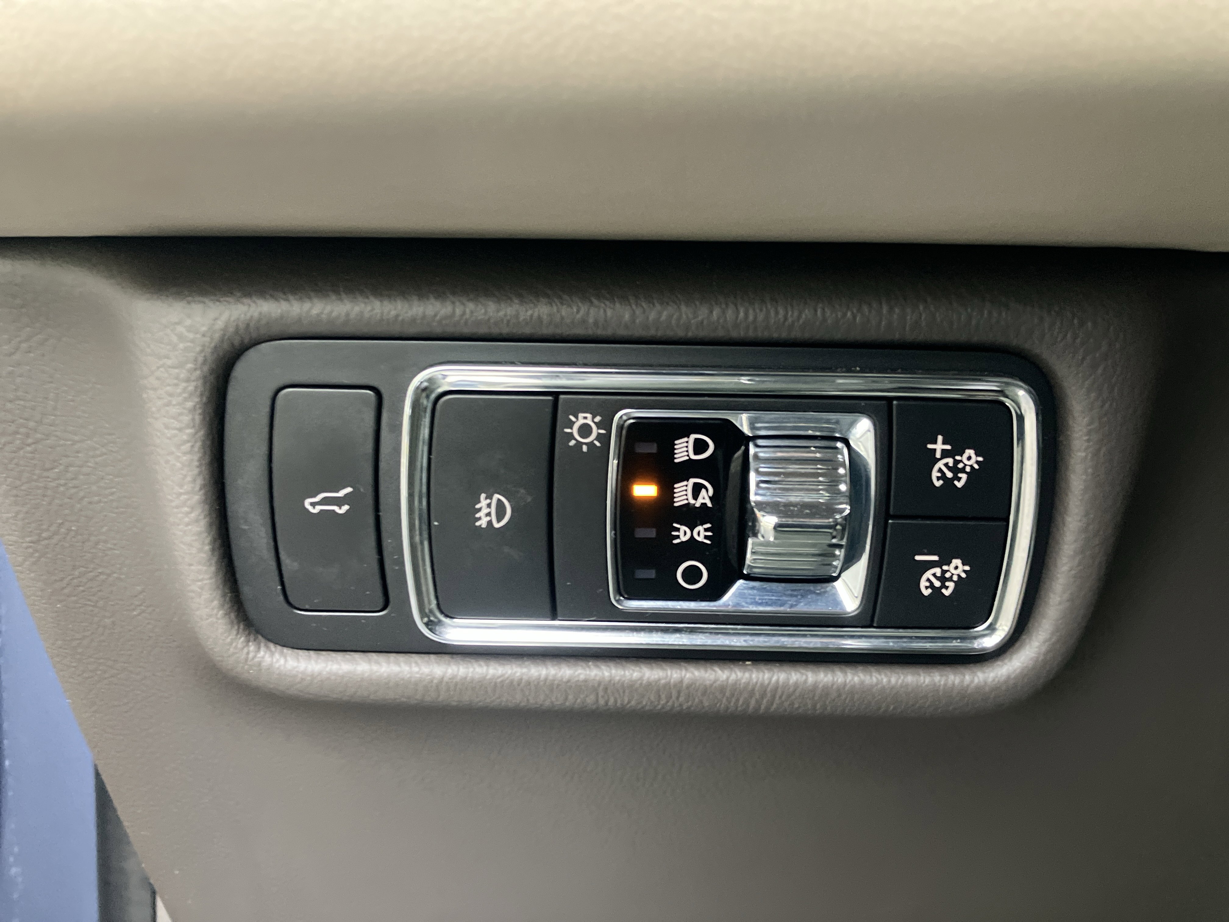 Used 2021 Lincoln Aviator Reserve w/ Equipment Group 202A AWD/4WD image 22