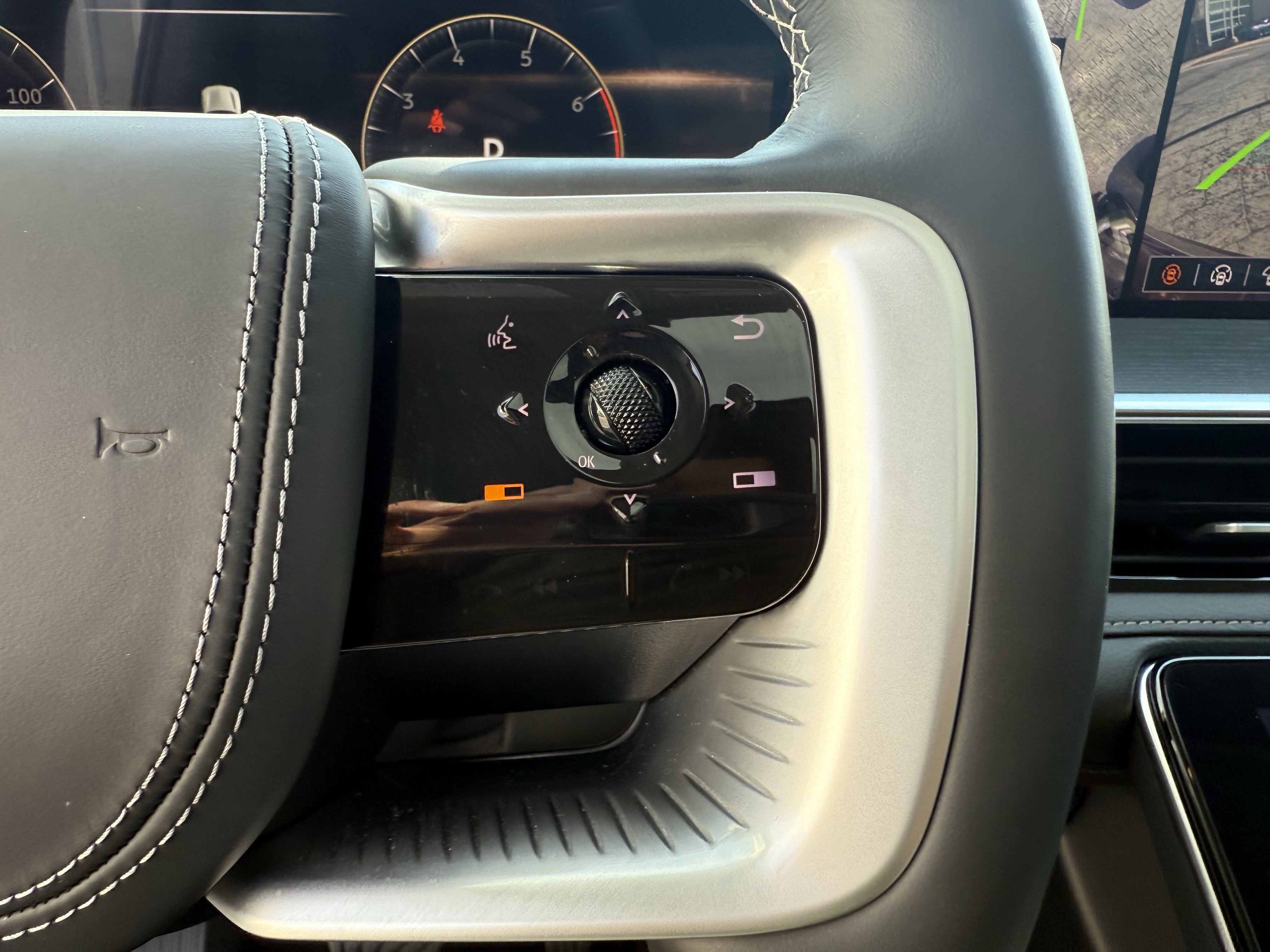 Certified 2025 INFINITI QX80 Sensory image 21