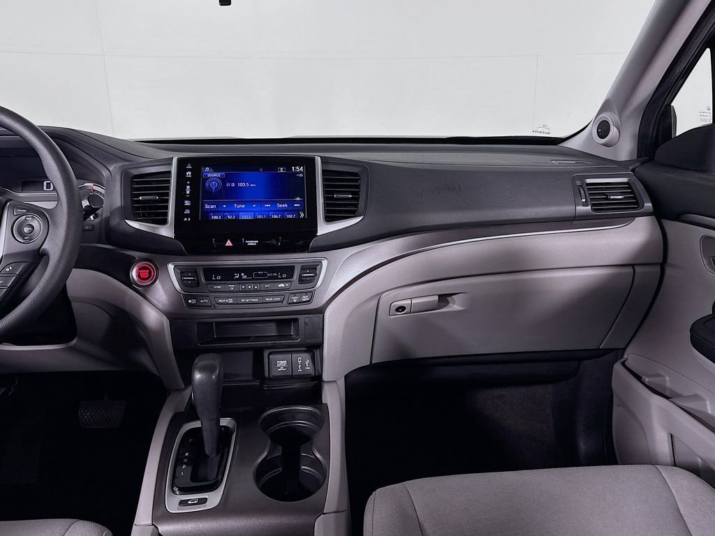 Used 2017 Honda Pilot EX image 12